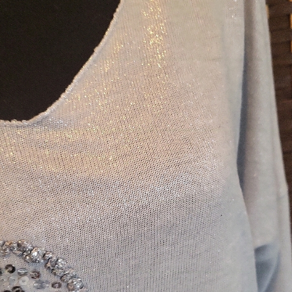 Gray V-Neck Sweater with Embellished Design - Picture 7 of 8